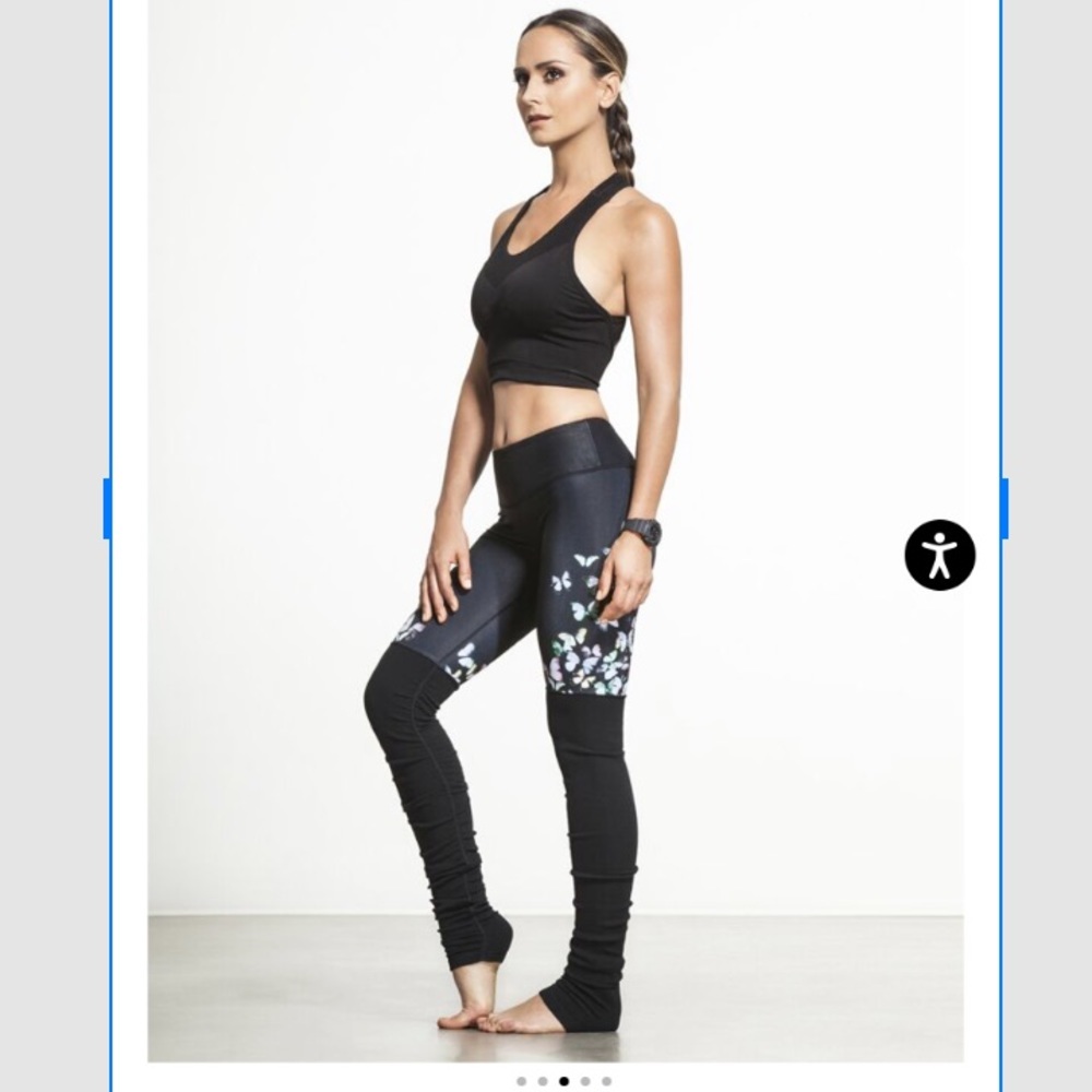 ALO Yoga Black Gypset Goddess Butterfly Leggings: Size Small - Picture 2 of 16